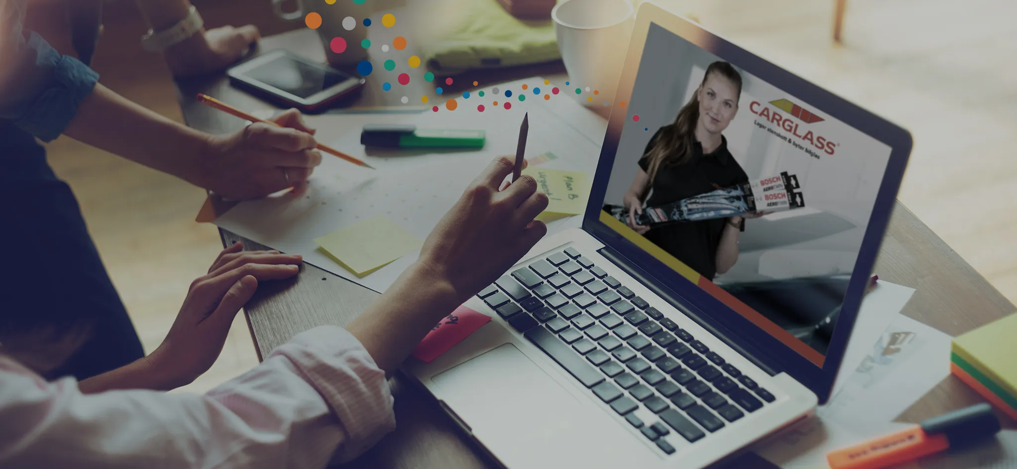 Laptop on Carglass site