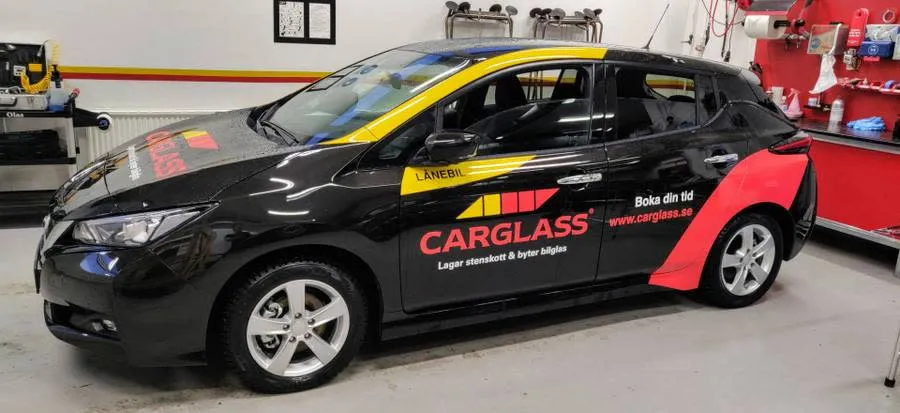 Medium Carglass lanebil