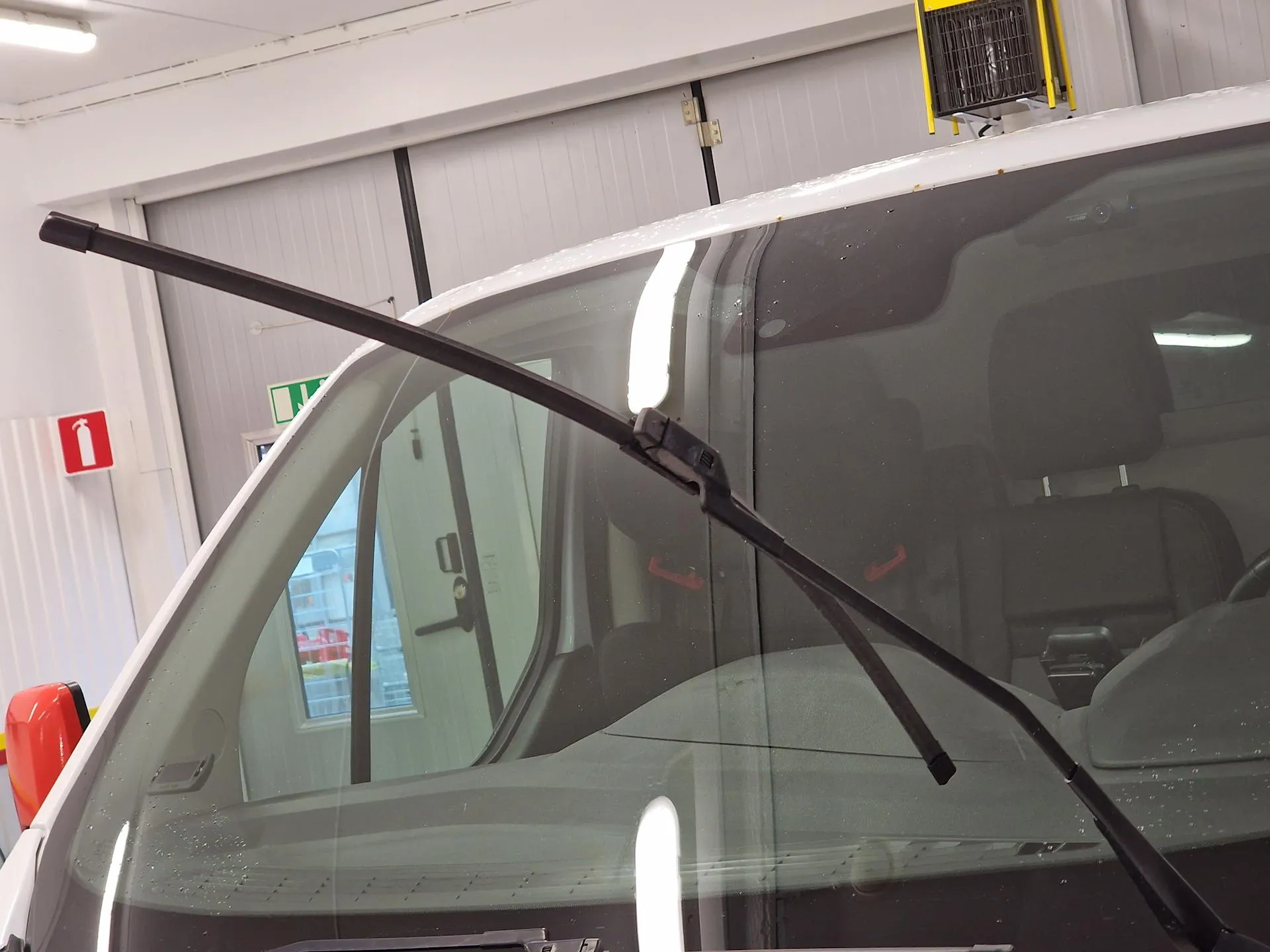 Wiper blades check